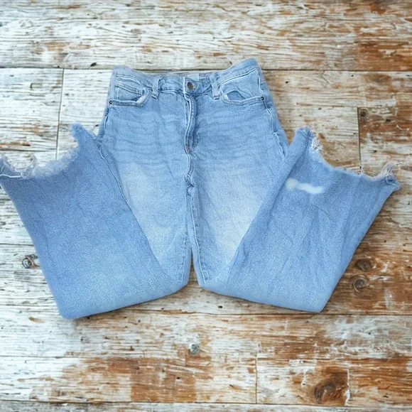 No Boundaries Light Blue Straight Leg Jeans - Picture 1 of 5